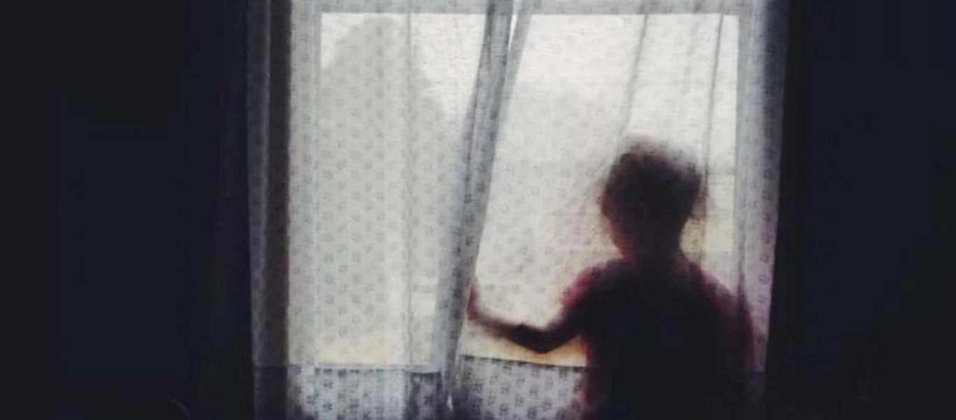 Απόπειρα αυτοκτονίας γνωστού λογοθεραπευτή που φέρεται να είχε αποπλανήσει ανήλικο παιδί (βίντεο)